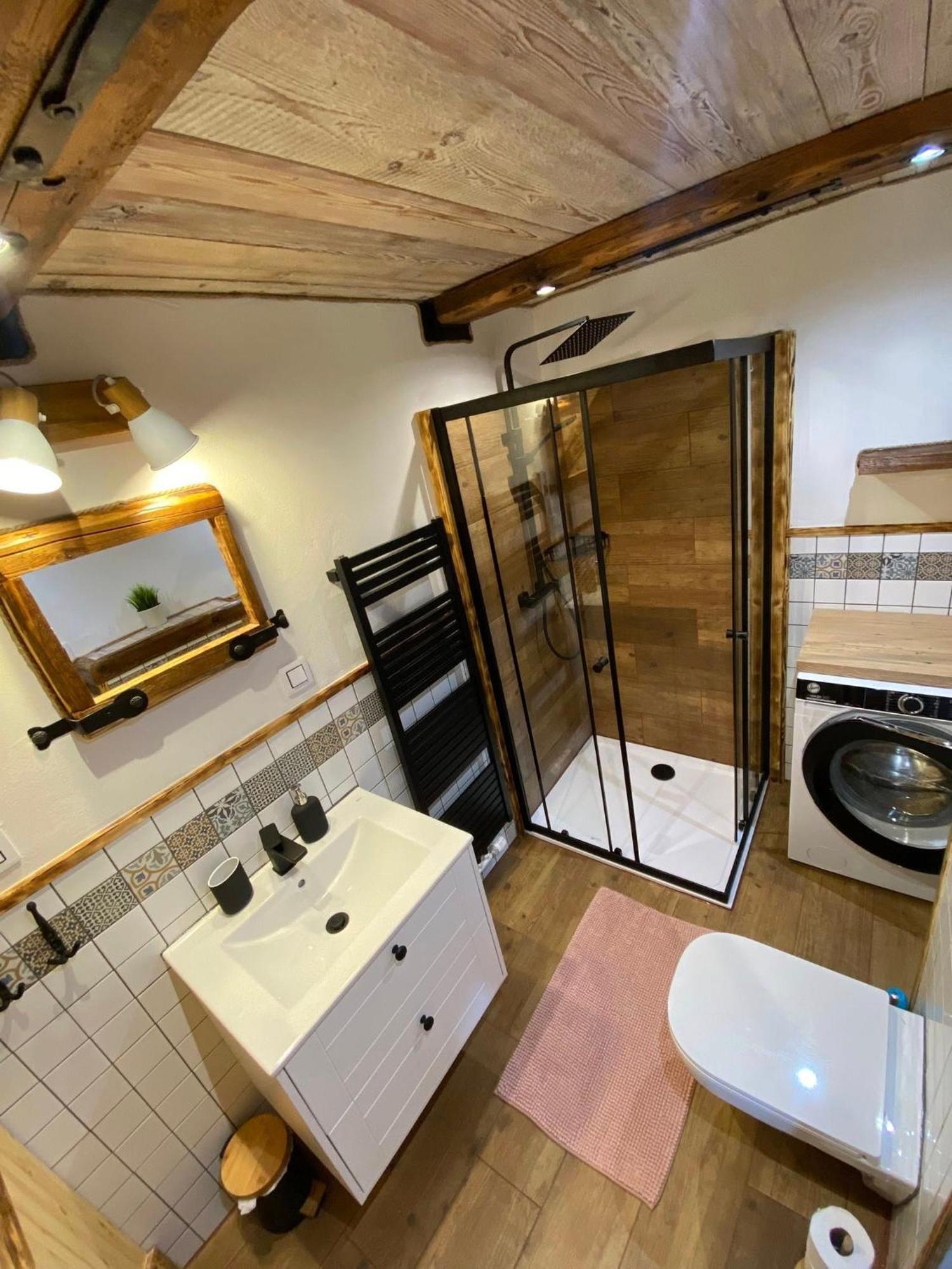 Apartmany U Dostalu Bedrichov  Luaran gambar